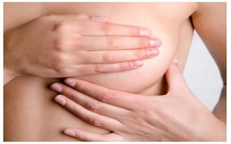 massage d'augmentation mammaire